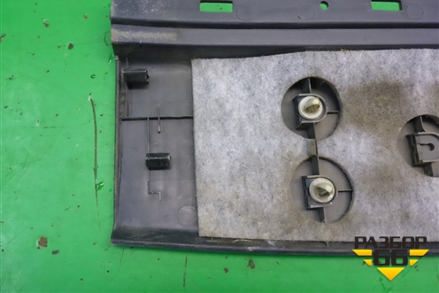 Обшивка багажника на заднюю панель (872523E000) для Kia Sorento I с 2002-2011г (Соренто 1)