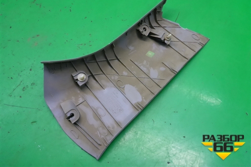 Обшивка стойки задняя верхняя левая (задняя часть) (858603E000) для Kia Sorento I с 2002-2011г (Соренто 1)