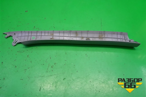 Обшивка стойки лобового стекла левая (858113E000) для Kia Sorento I с 2002-2011г (Соренто 1)