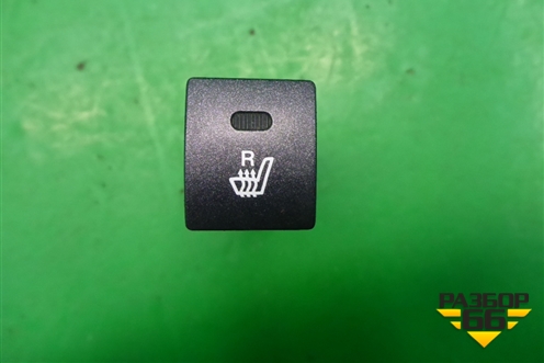 Кнопка обогрева сидений (правая после 2006г) (202002962) для Kia Sorento I с 2002-2011г (Соренто 1)