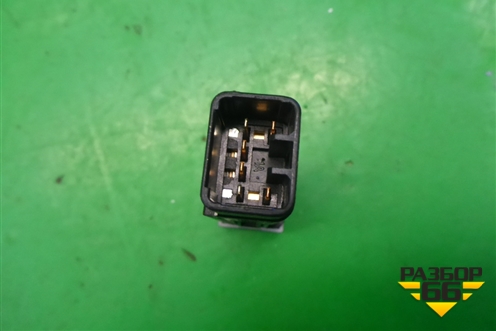 Кнопка включения ПТФ (после 2006г) (202002962) для Kia Sorento I с 2002-2011г (Соренто 1)