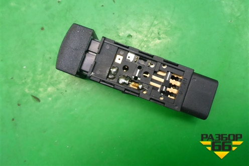 Кнопка включения ПТФ (после 2006г) (202002962) для Kia Sorento I с 2002-2011г (Соренто 1)
