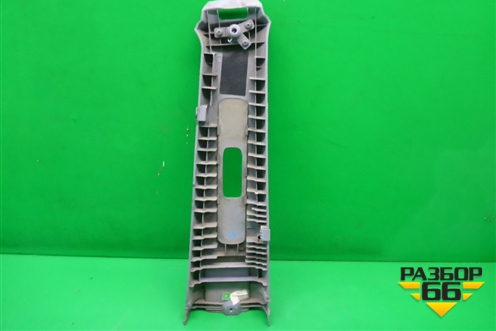 Обшивка стойки центральная верхняя левая (858243E000) для Kia Sorento I с 2002-2011г (Соренто 1)