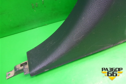 Обшивка стойки центральная нижняя правая (858353E000) для Kia Sorento I с 2002-2011г (Соренто 1)