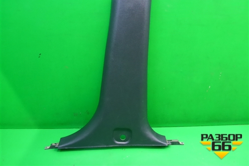 Обшивка стойки центральная нижняя правая (858353E000) для Kia Sorento I с 2002-2011г (Соренто 1)