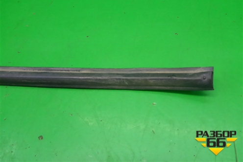 Уплотнитель капота для Kia Sorento I с 2002-2011г (Соренто 1)