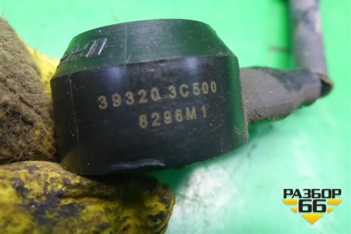 Датчик детонации (3.3л G6DB) (393203C500) для Kia Sorento I с 2002-2011г (Соренто 1)