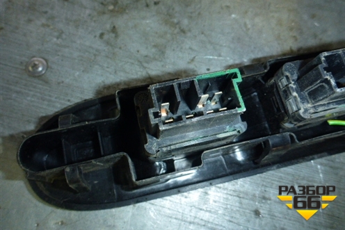 Модуль управления стеклоподъёмниками (на 2 двери) для Peugeot 307 с 2001-2007г