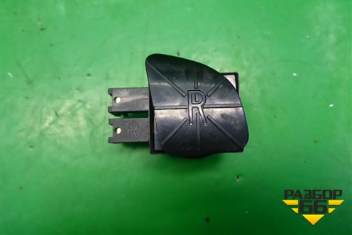 Кнопка (звукового сигнала правая) для Chevrolet Aveo (T250) с 2005-2011 (Авео Т250)