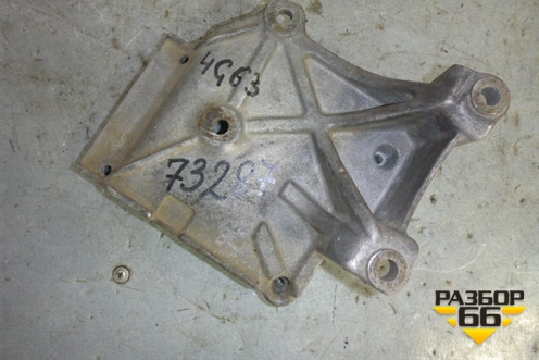 Кронштейн компрессора кондиционера (2.0л 4G63) (MN124554) для Mitsubishi Lancer-9  с 2003-2008г (Лансер)