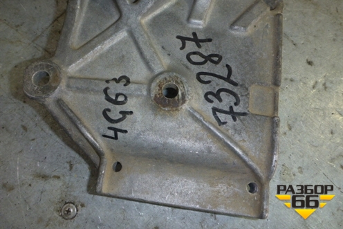 Кронштейн компрессора кондиционера (2.0л 4G63) (MN124554) для Mitsubishi Lancer-9  с 2003-2008г (Лансер)