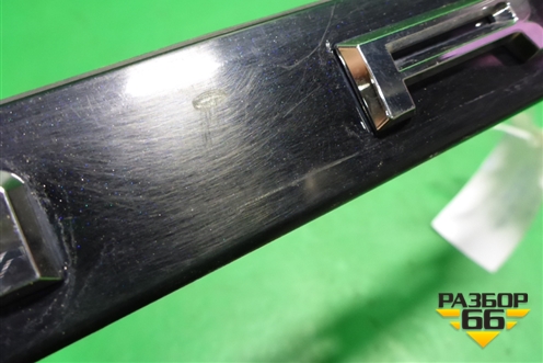 Накладка крышки багажника (7681133520) для Toyota Camry V70 с 2017г (Камри)