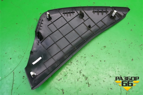 Накладка на торпедо (боковая правая) (847254Y100) для Kia Rio с 2011-2016г (Рио 3)