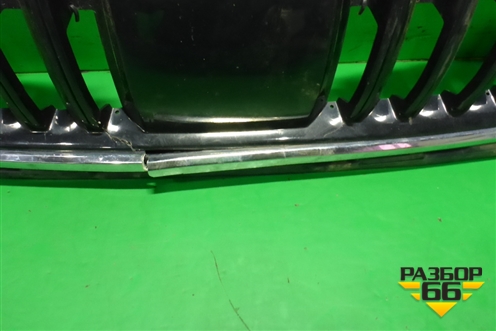 Решетка радиатора (после 2017г) (5E0853653C) для Skoda Octavia (A7) с 2013г (Октавия)