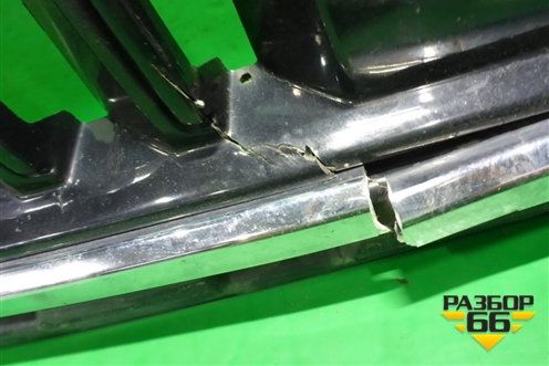 Решетка радиатора (после 2017г) (5E0853653C) для Skoda Octavia (A7) с 2013г (Октавия)