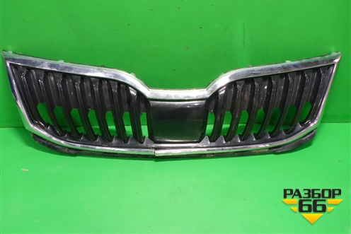 Решетка радиатора (после 2017г) (5E0853653C) для Skoda Octavia (A7) с 2013г (Октавия)