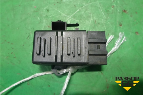 Блок электронный (обогрева сидений) (6R0959772A) для Skoda Rapid с 2013г (Рапид)