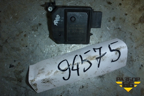 Моторчик заслонки отопителя для Opel Zafira B с 2005-2012г (Зафира Б)