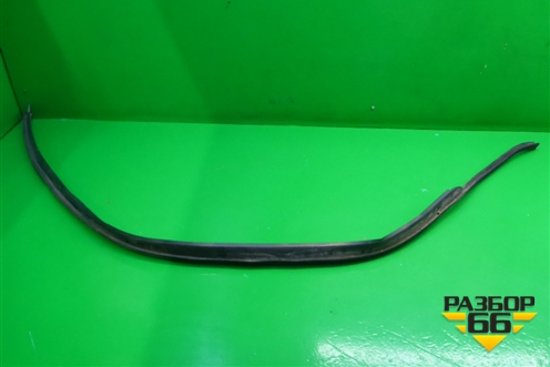 Уплотнитель на кузов левый для Renault Logan с 2004-2015г (Логан)