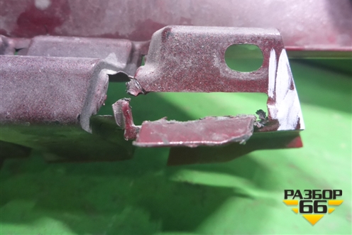 Бампер передний (9815499077) для Peugeot 3008 с 2016г