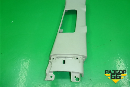 Обшивка стойки центральная верхняя правая (6241060150) для Toyota Land Cruiser Prado(150) с 2009г (Ленд Крузер Прадо)