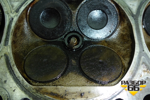 Головка блока цилиндров (1.4л CAV) (03C103358AT) для Volkswagen Scirocco с 2008г (Сирокко)