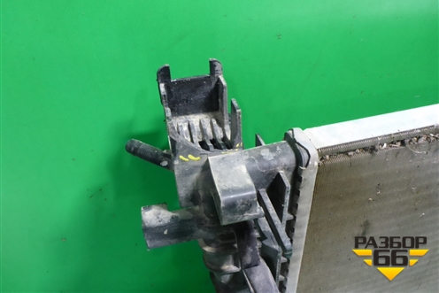 Радиатор охлаждения (214106179R) для Renault Logan II с 2012г (Логан)