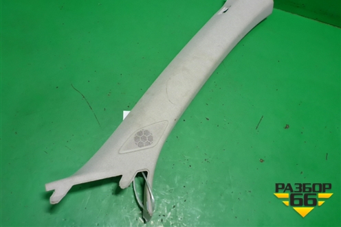 Обшивка стойки лобового стекла правая (32244571) для Volvo XC40 с 2017г (ХС40)