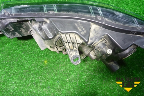 Фара правая (после 2019г галоген) (26010HV00B) для Nissan Qashqai (J11E) с 2013г (Кашкай)