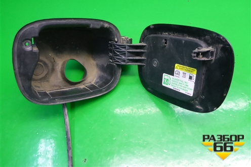 Лючок бензобака (30748039) для Volvo XC70 с 2007г (ХС70)