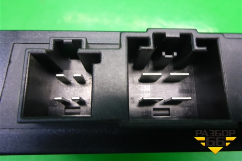 Блок электронный (управления двери багажника) (31218393) для Volvo XC70 с 2007г (ХС70)