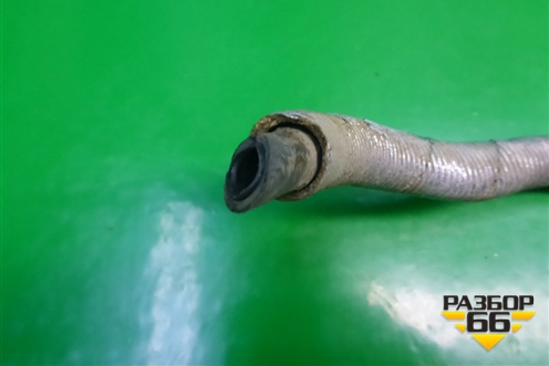 Трубка топливная (3.2л B6324S) для Volvo XC70 с 2007г (ХС70)