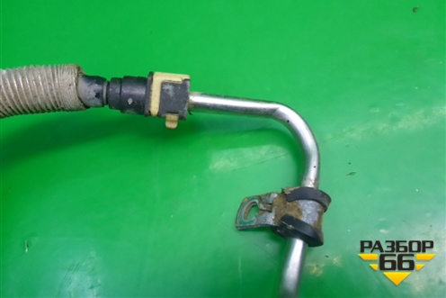 Трубка топливная (3.2л B6324S) для Volvo XC70 с 2007г (ХС70)