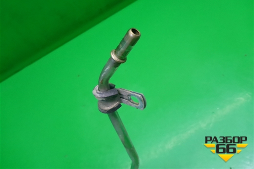 Трубка топливная (3.2л B6324S) для Volvo XC70 с 2007г (ХС70)