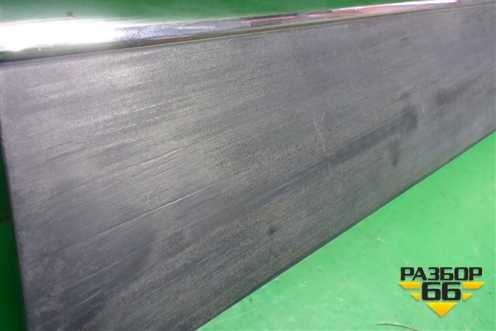 Накладка двери передней правой (801864255R) для Renault Arkana с 2019г (Аркана)