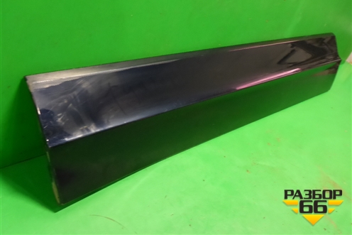 Накладка двери передней левой (760854939D) для Volkswagen Touareg с 2018г (Туарег)