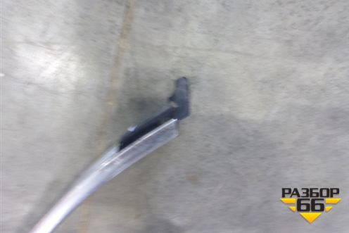 Молдинг крыши правый (над дверями) (7L6853986C) для Volkswagen Touareg c 2002-2010г (Туарег)