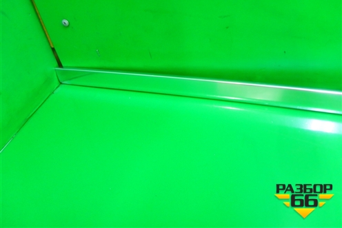 Молдинг крыши правый (над дверями) для Volkswagen Touareg c 2002-2010г (Туарег)