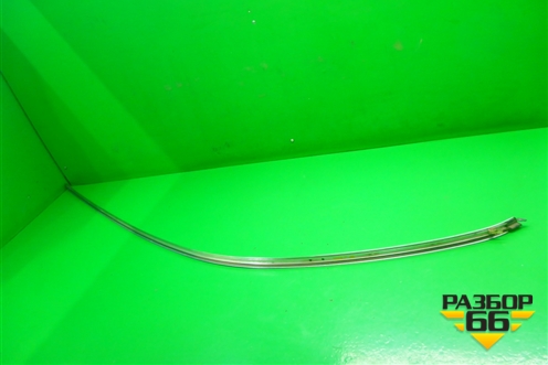 Молдинг крыши правый (над дверями) для Volkswagen Touareg c 2002-2010г (Туарег)