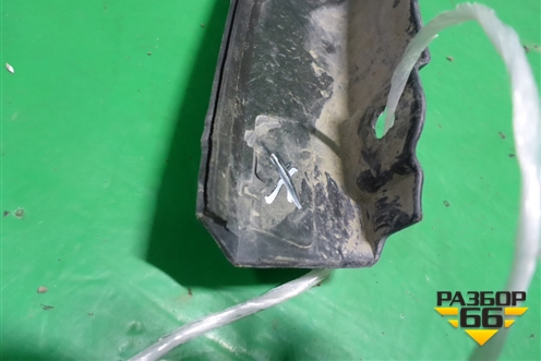 Накладка переднего крыла правого (75601F4010) для Toyota C-HR с 2016г (Цашр)