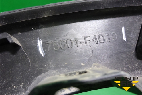 Накладка переднего крыла правого (75601F4010) для Toyota C-HR с 2016г (Цашр)