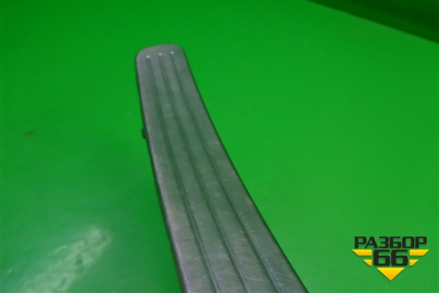 Накладка порога внутренняя переднего правого (7L0853656C) для Porsche Cayenne с 2003-2010г (Каен)