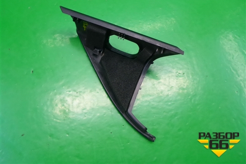 Накладка двери передней левой уголок для Porsche Cayenne с 2003-2010г (Каен)