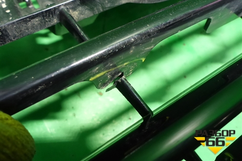 Решетка радиатора (71121TLAA000) для Honda CR-V с 2017г (ЦРВ СРВ)