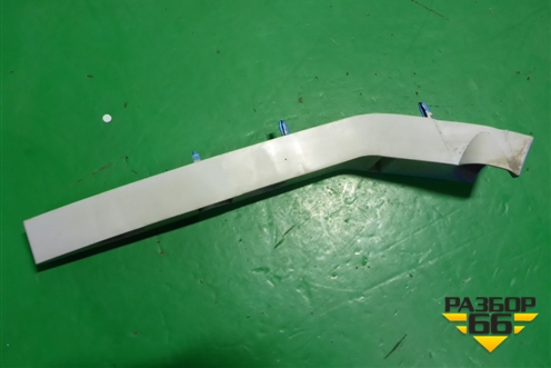 Кронштейн переднего бампера левый (4M5117D959AF) для Ford Focus 2 с 2005-2008г (Фокус)