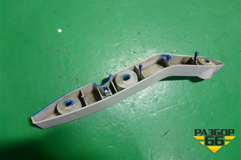 Кронштейн переднего бампера левый (4M5117D959AF) для Ford Focus 2 с 2005-2008г (Фокус)