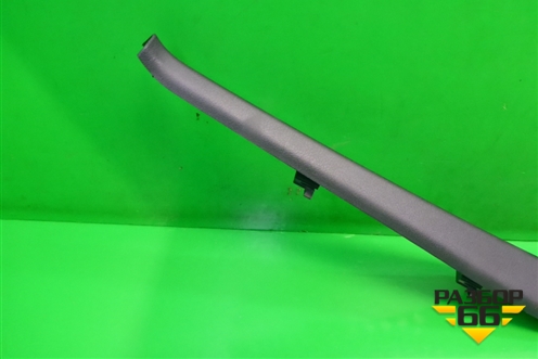 Накладка порога внутренняя заднего правого (4F0867768A) для Audi A6 (C6) с 2004-2011г (А6)