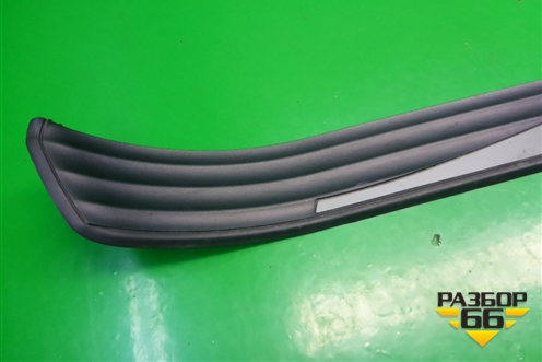 Накладка порога внутренняя переднего правого (в проём) (51477034304) для BMW 5-серия Е60/Е61 с 2003-2009г