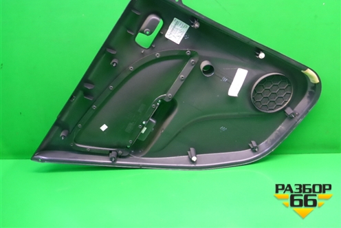 Обшивка двери задней правой под механику (8373151K20) для Suzuki Splash с 2008г (Сплеш)