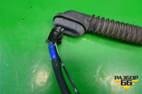 Фонарь задний стоп сигнал (3581051K0) для Suzuki Splash с 2008г (Сплеш)